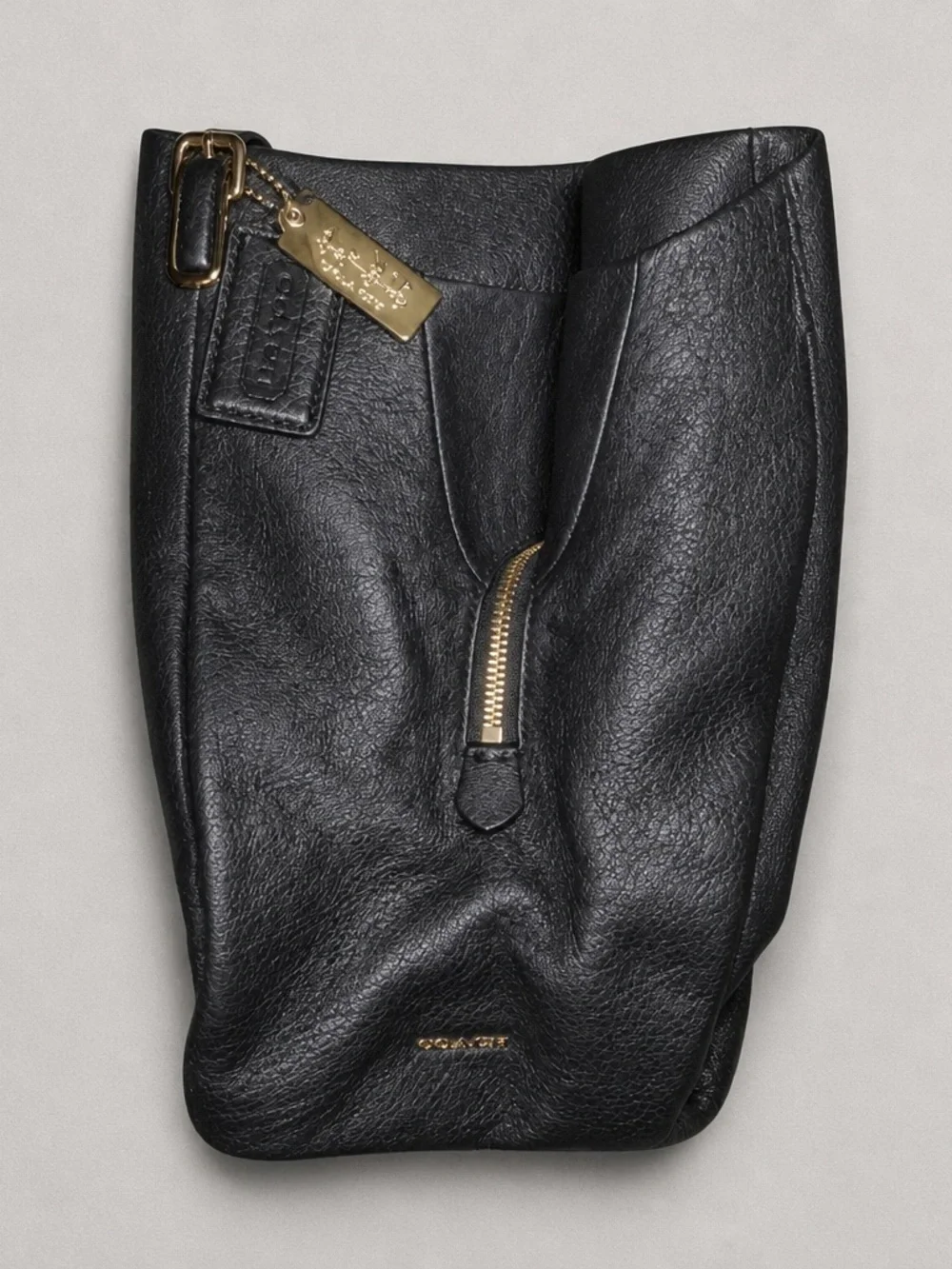 N/A sleek black